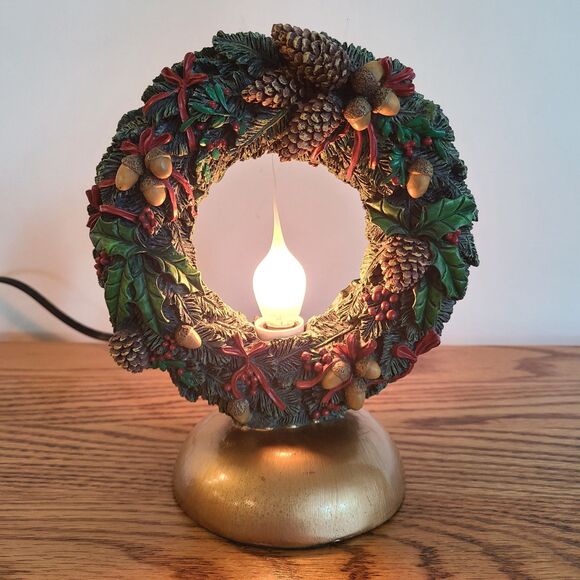 Vintage Holiday Wreath Tabletop Mantle Entryway Light - Festive Christmas Decor - Picture 1 of 10